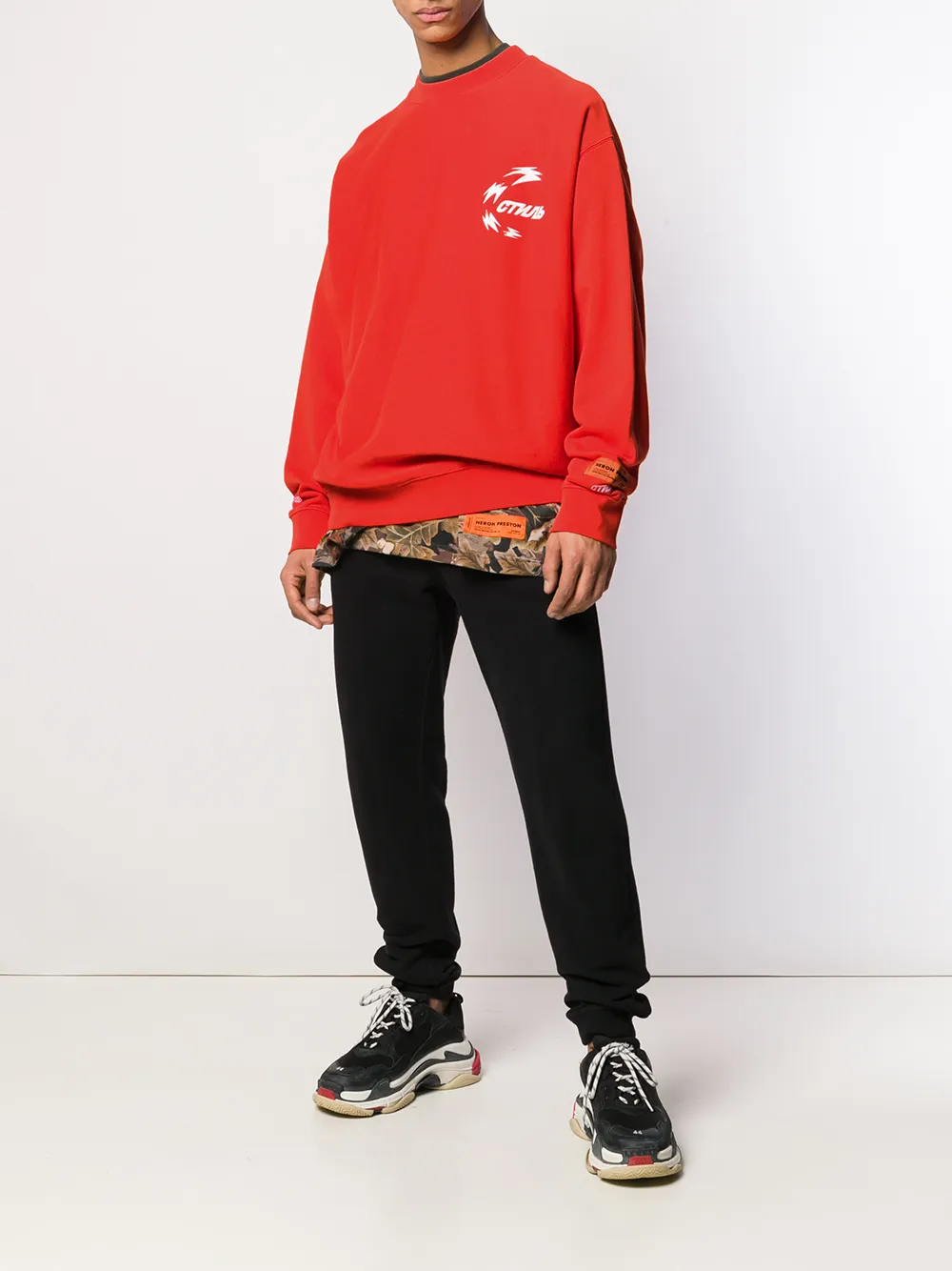 Heron Preston playera con estampado en el pecho | Playeras | Image 2