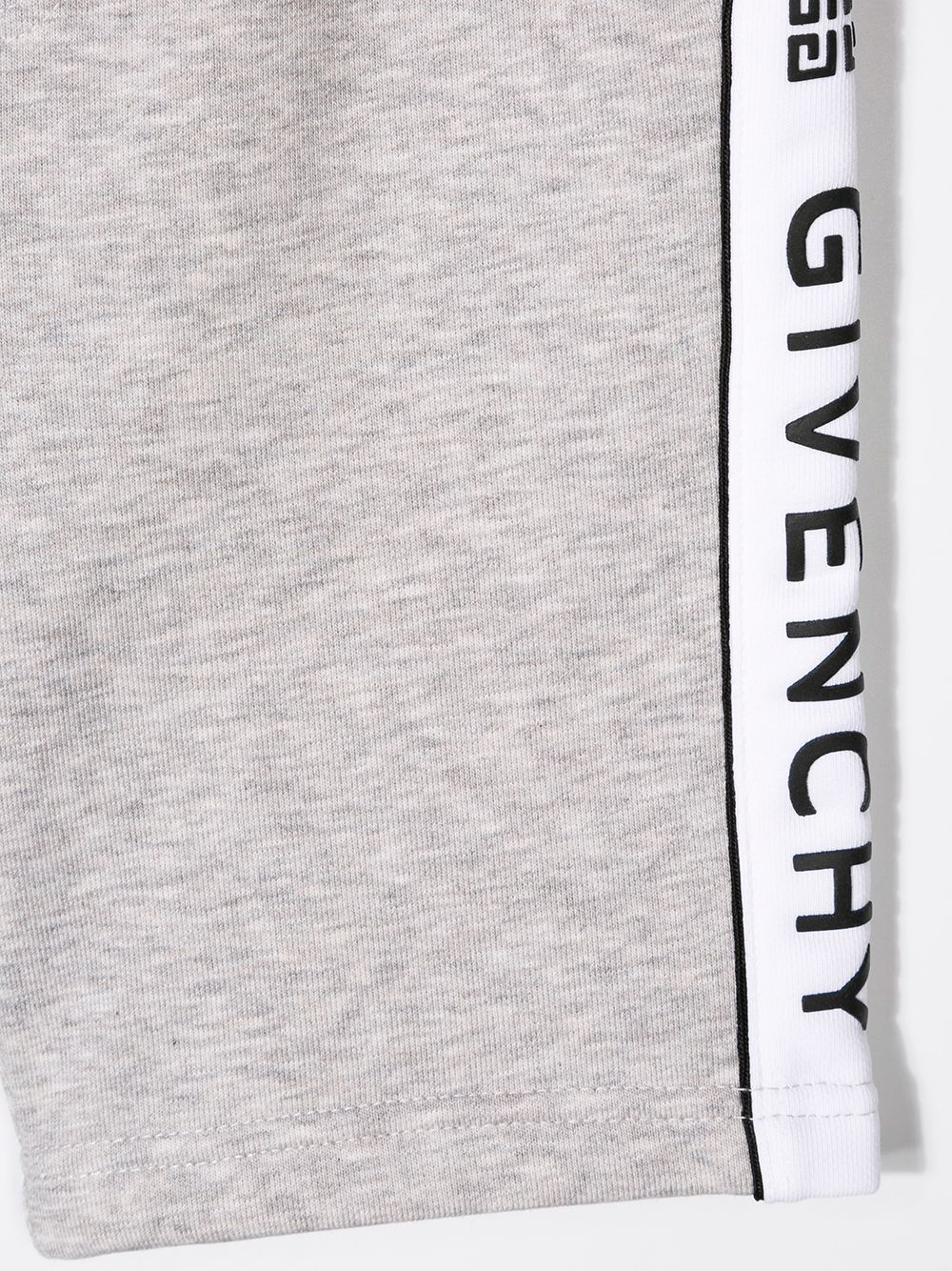 фото Givenchy Kids шорты с эластичным поясом и логотипом