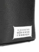 Maison Margiela Beuteltasche mit Nummern-Patch