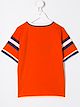 الصورة 2 من Gucci Kids تيشيرت بطبعة أسد