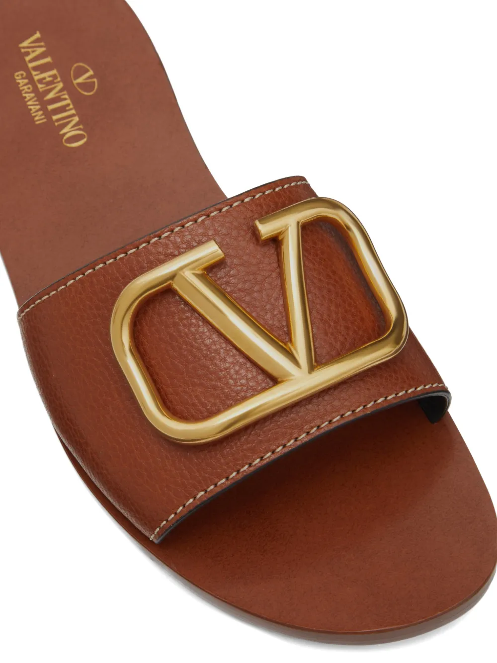 Valentino Garavani VLogo Signature Slide Sandal In Grainy  display picture 2