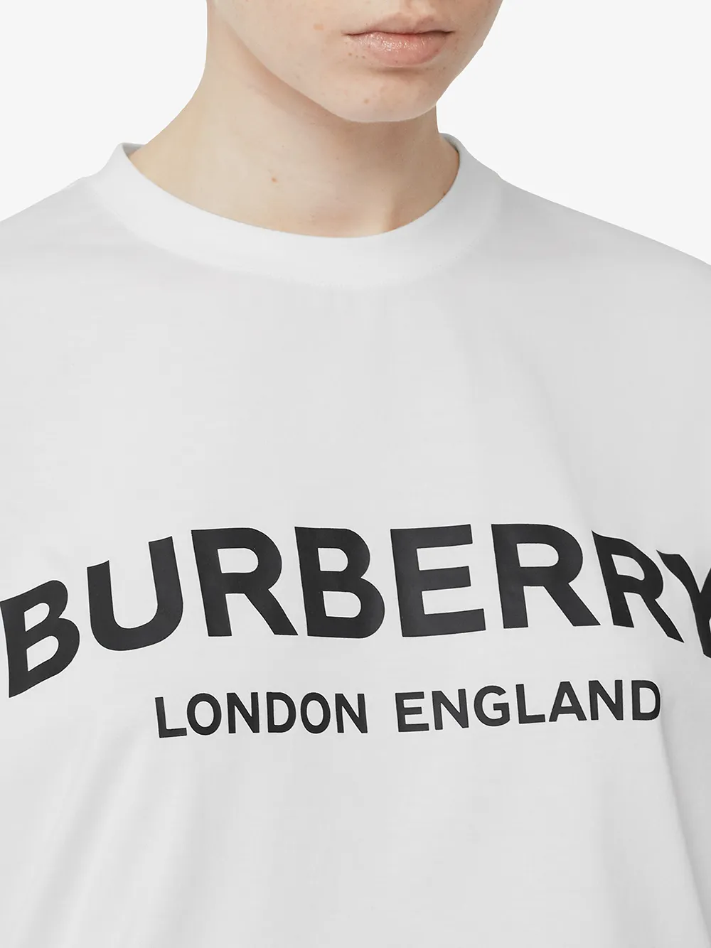 фото Burberry футболка с логотипом