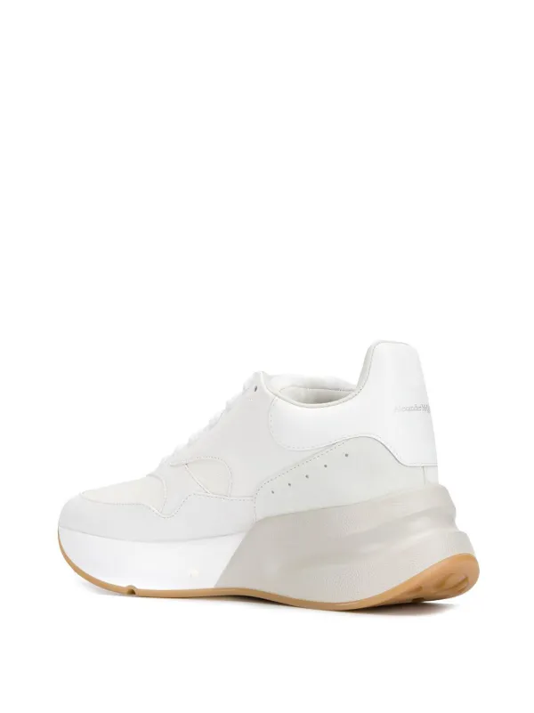 oversized runner sneakers