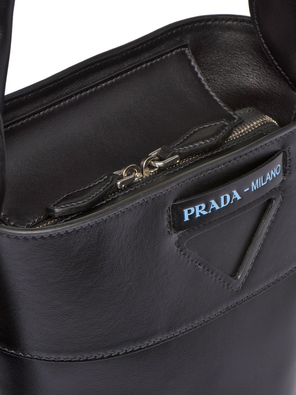 Prada overture outlet bag