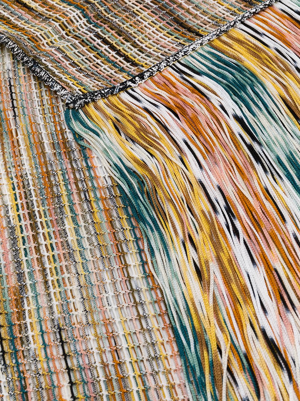 фото Missoni шарф в технике кроше с кисточками