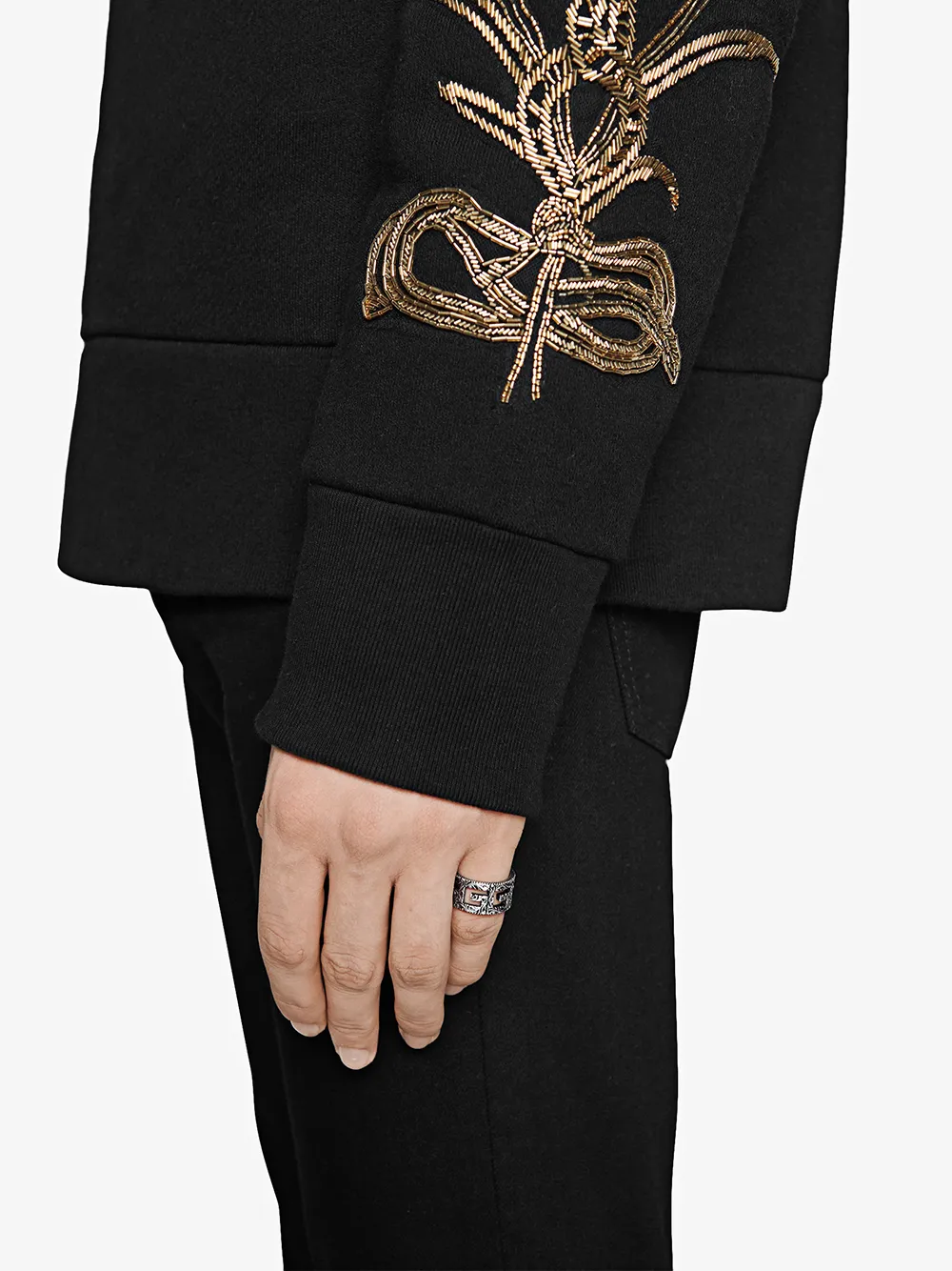 silver ring with square g