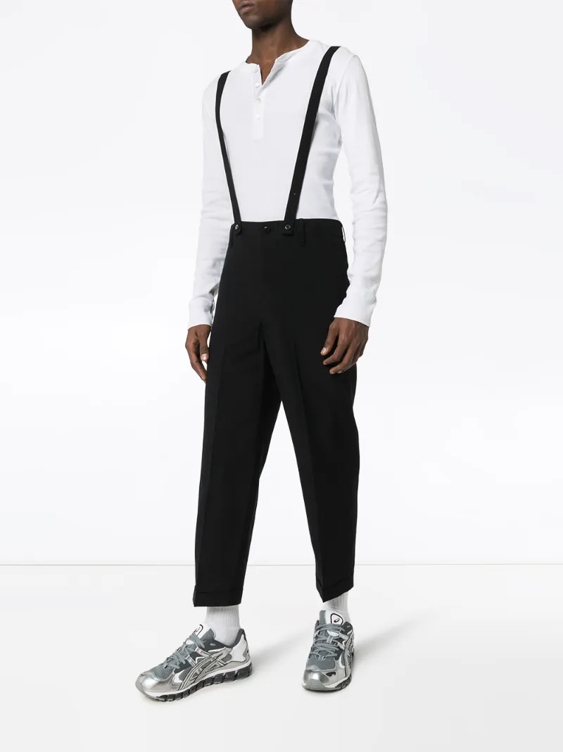 Gerade Hose Mit Hohem Bund In Black