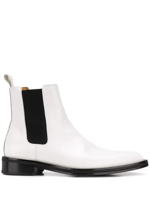 Click to view more detailed imagery on our partner's website Ami Alexandre Mattiussi White Spazzo Chelsea Boots In 100 White