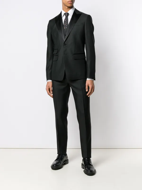dsquared2 suit
