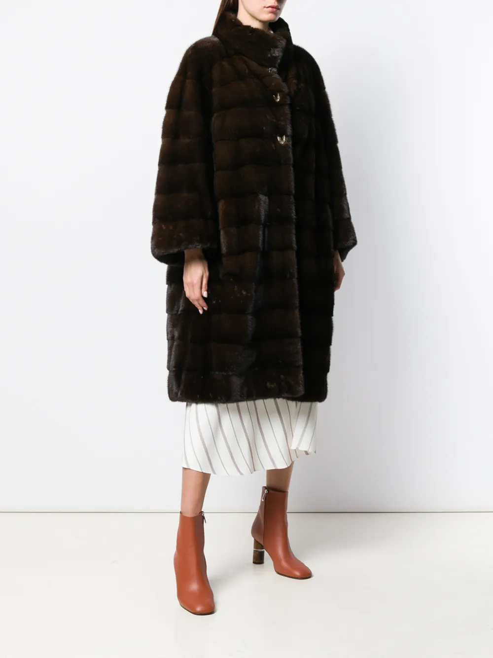 Gianfranco Ferré Pre-Owned Oversized mantel Bruin