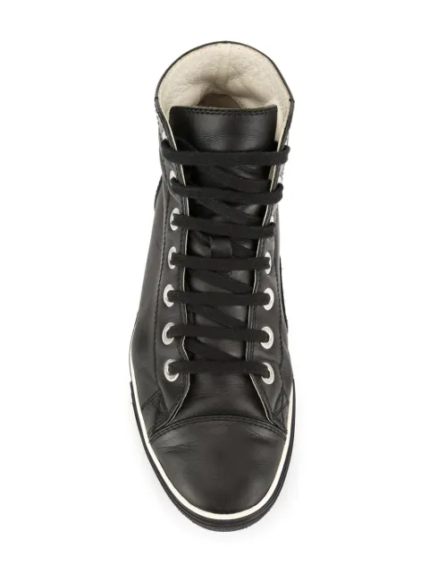 pre owned chanel sneakers