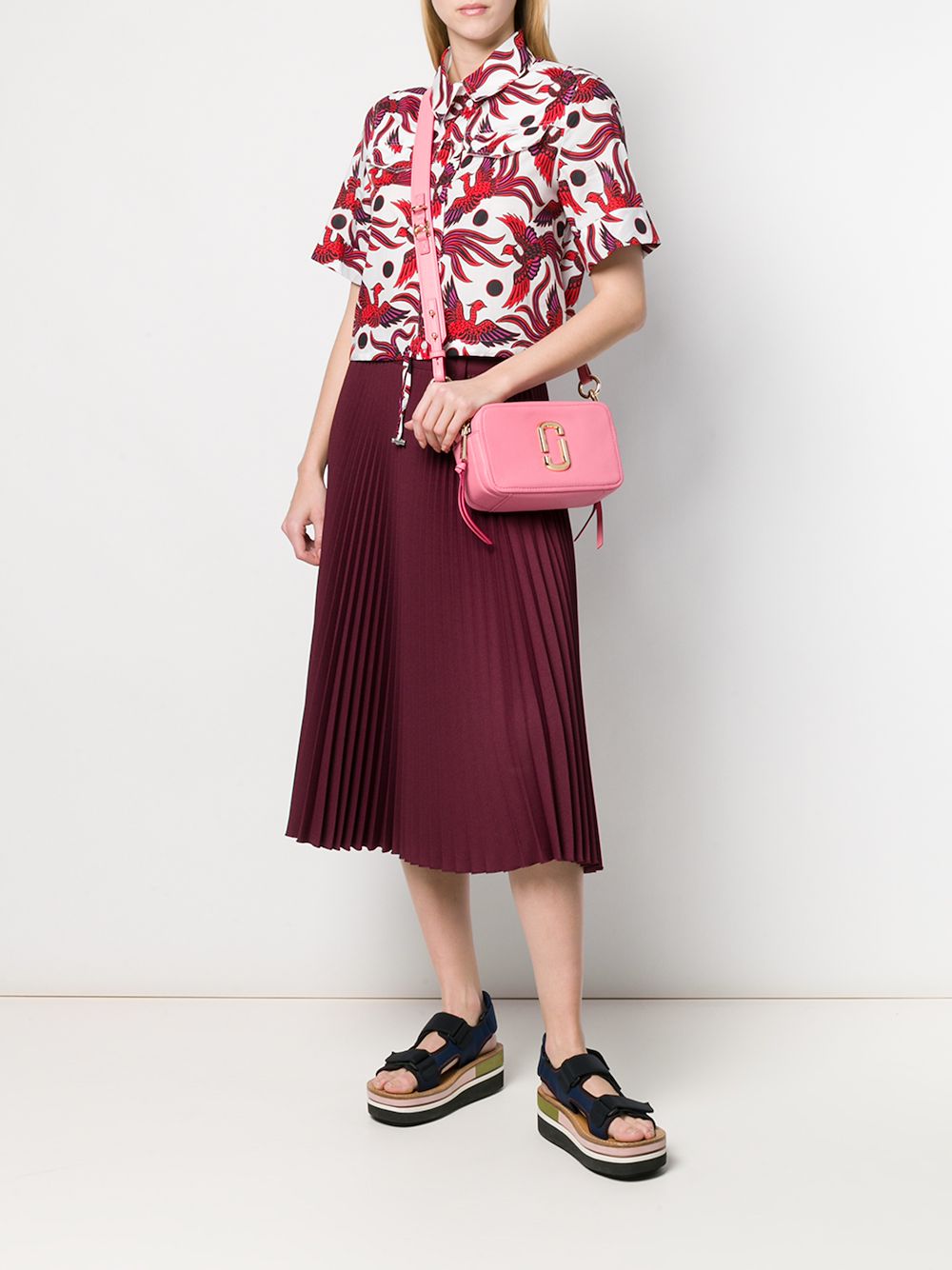 фото Marc jacobs маленькая каркасная сумка snapshot