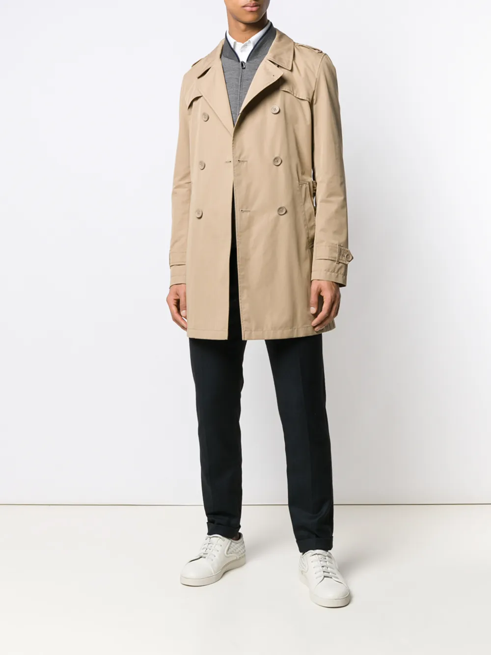 Herno Trenchcoat met dubbele rij knopen Beige