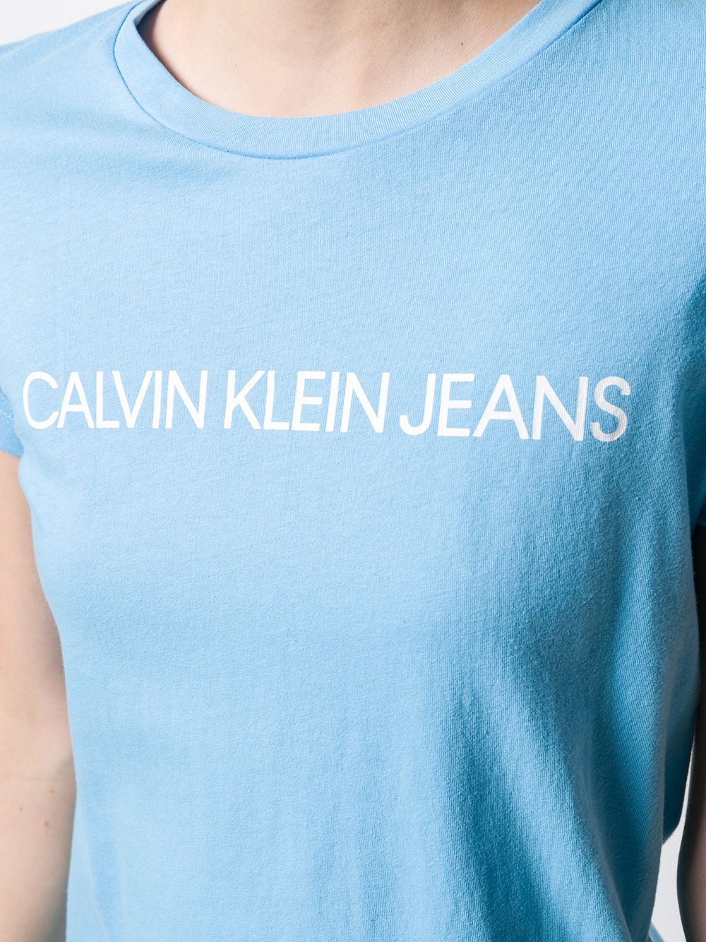 фото Calvin klein jeans футболка с логотипом