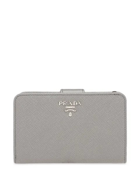 prada medium saffiano wallet