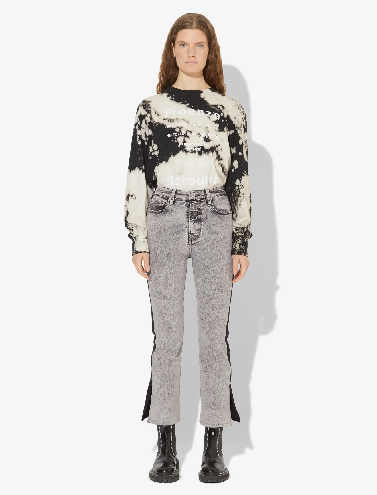 Colorblock Split Denim Jeans in black 
