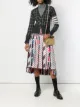 الصورة 2 من Thom Browne حقيبة لامعة بتصميم ظرف