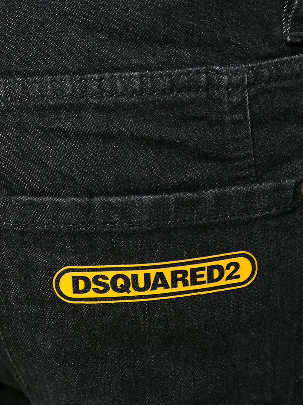 фото Dsquared2 классические джинсы кроя слим