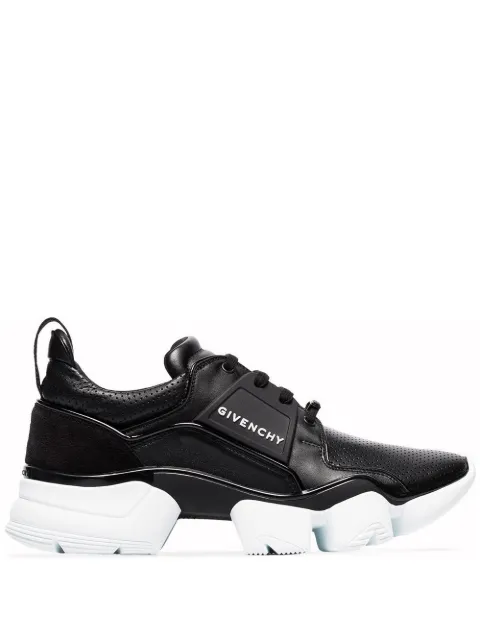Givenchy Jaw
