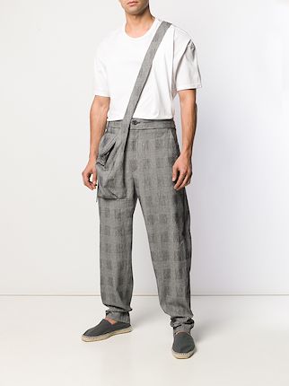 checked dungaree trousers展示图