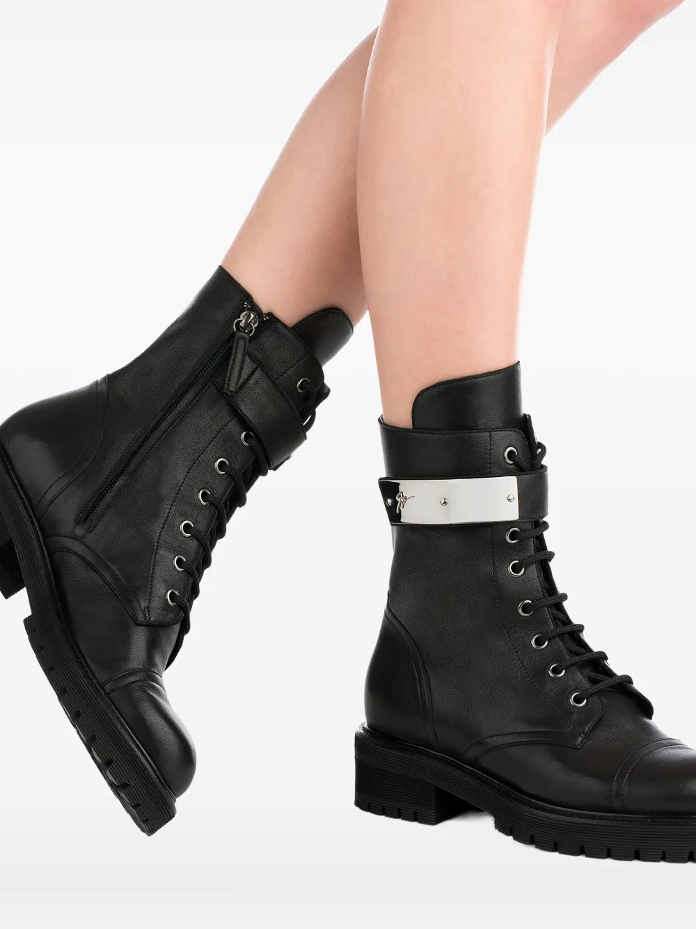 lexa gates レコード Giuseppe Zanotti Alexa logo-plate Combat Boots | Black | FARFETCH