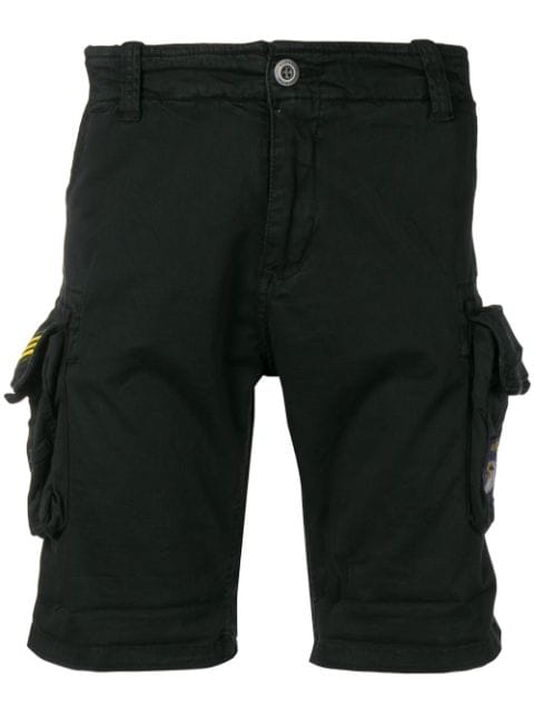 Alpha Industries - cargo shorts