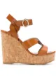 الصورة 1 من Jimmy Choo صندل بكعب عريض متصل