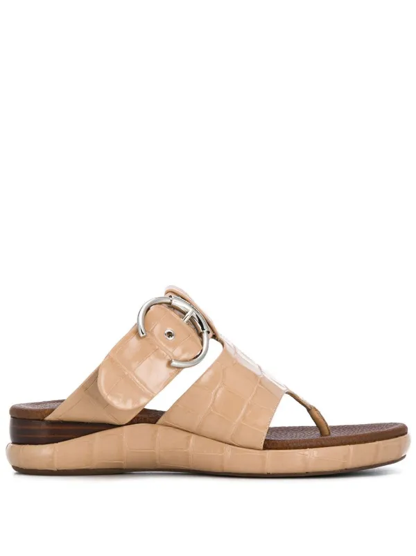 chloe thong sandals