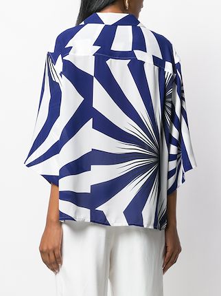 geometric pattern shirt展示图