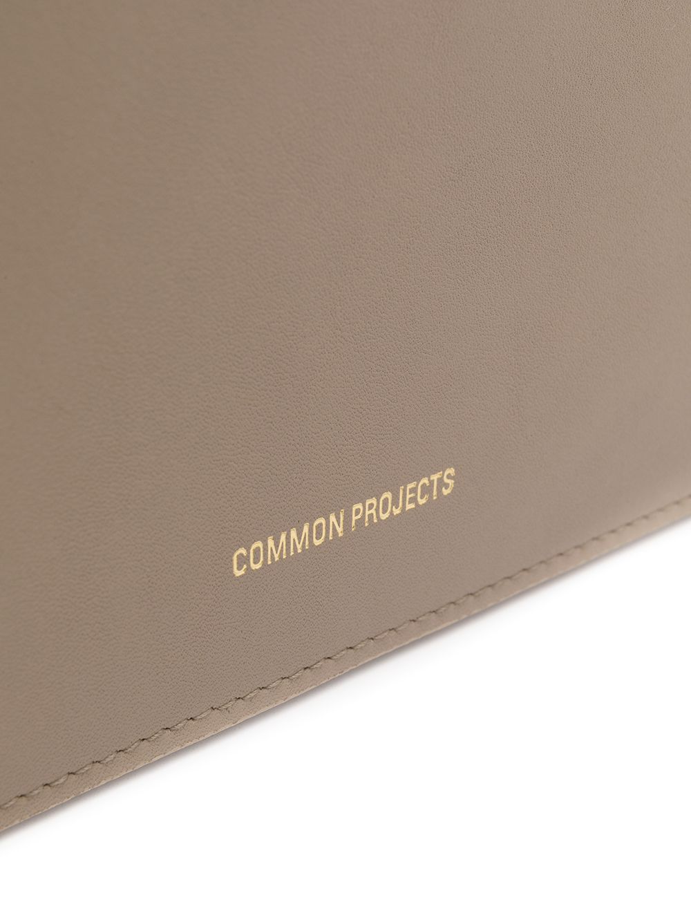 фото Common Projects сумка через плечо среднего размера