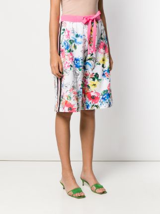 floral knee-high shorts展示图