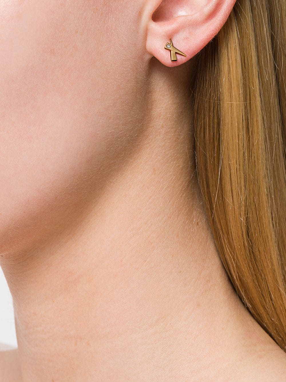 Shop Daou 18kt Yellow Gold Kiss Diamond Earring