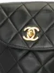Chanel Pre-Owned حقيبة وسط بقلاب