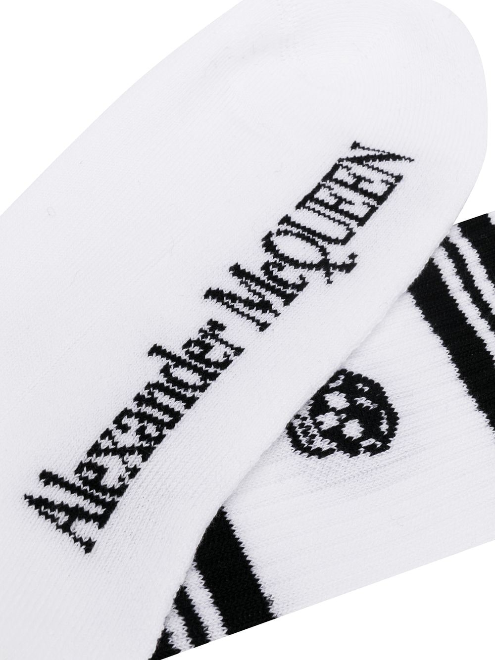 фото Alexander mcqueen трикотажные носки с принтом skull