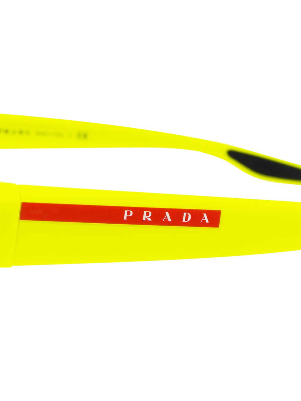 фото Prada Eyewear спортивные солнцезащитные очки