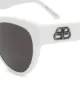 Balenciaga Eyewear نظارة شمسية بإطار عين القطة