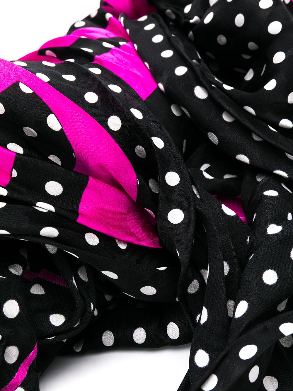 фото Balenciaga шарф в горох с логотипом