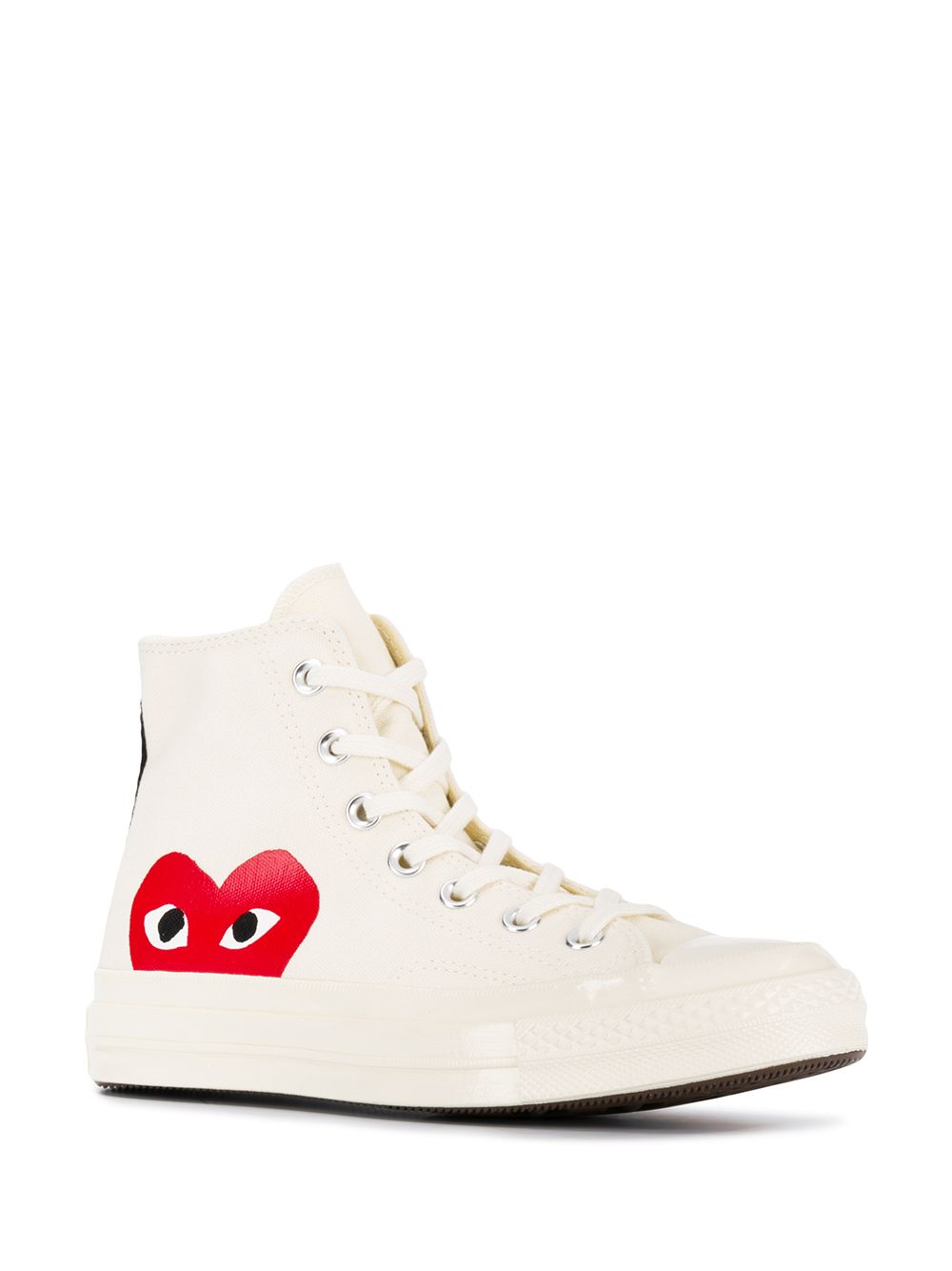 фото Comme Des Garçons Play кеды из коллаборации с Converse Chuck Taylor