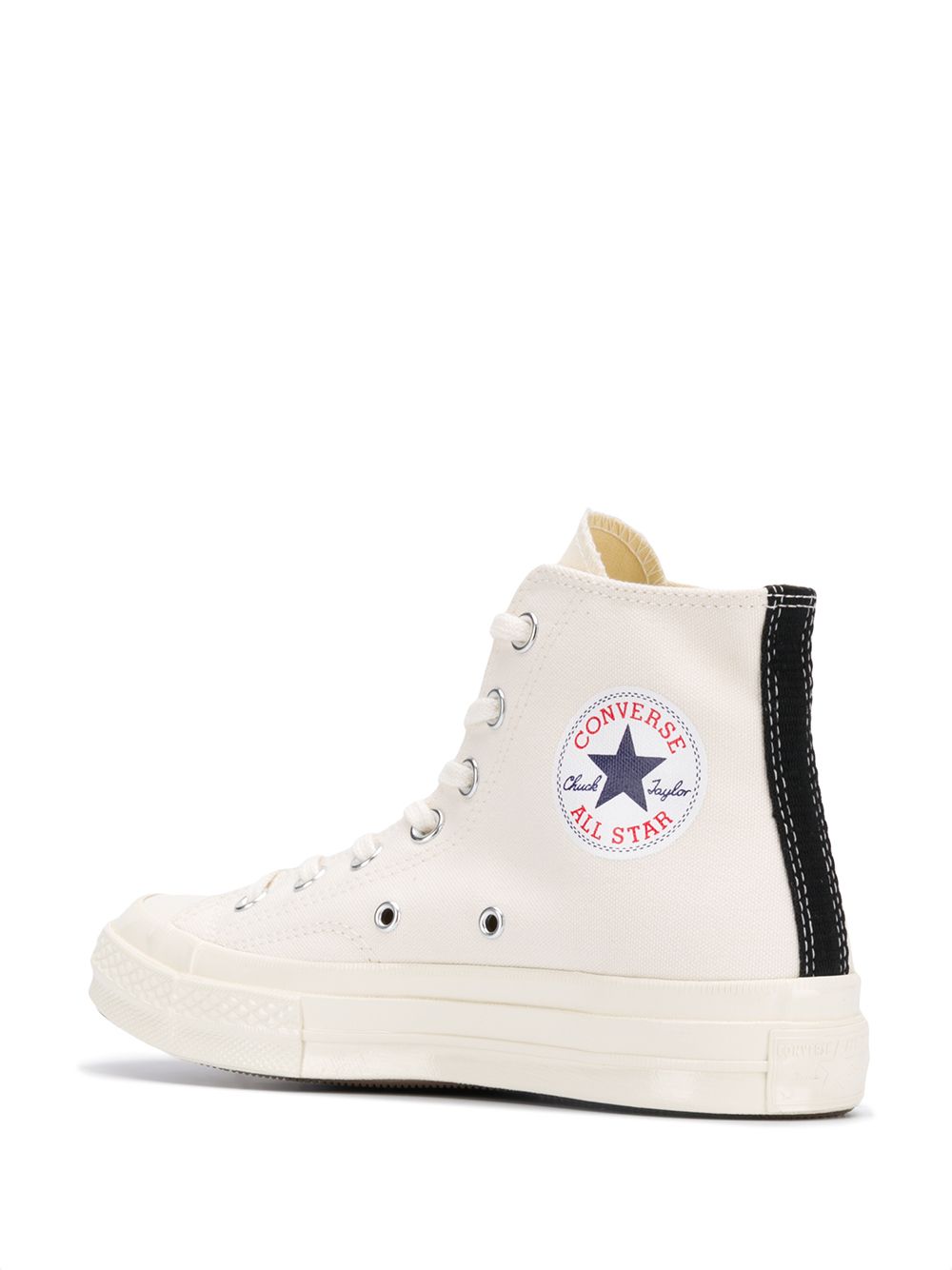 фото Comme Des Garçons Play кеды из коллаборации с Converse Chuck Taylor