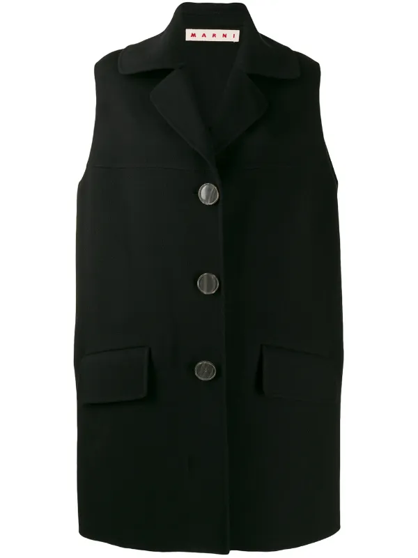 sleeveless black coat