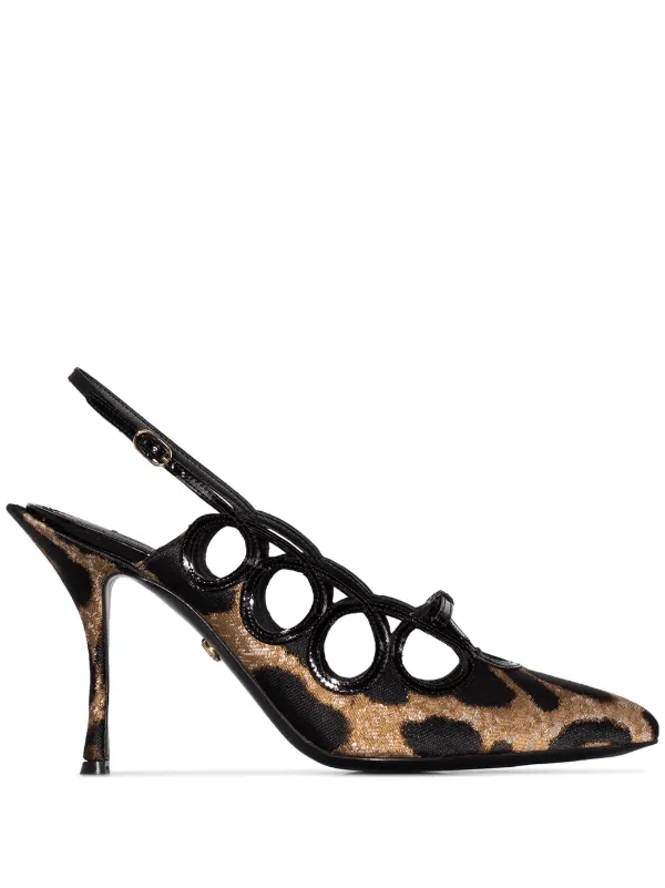 leopard print pumps