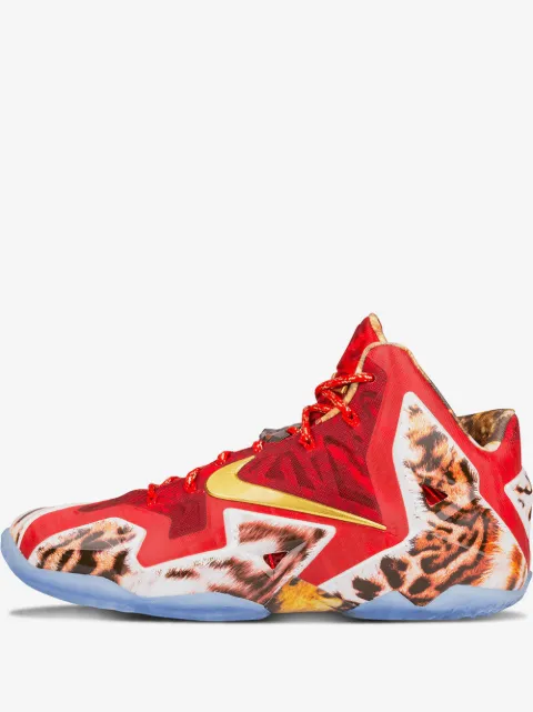 Nike Lebron XI Premium sneakers