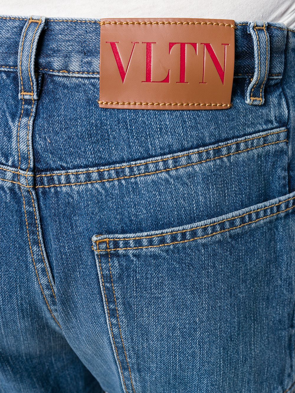 фото Valentino джинсы прямого кроя с подворотами