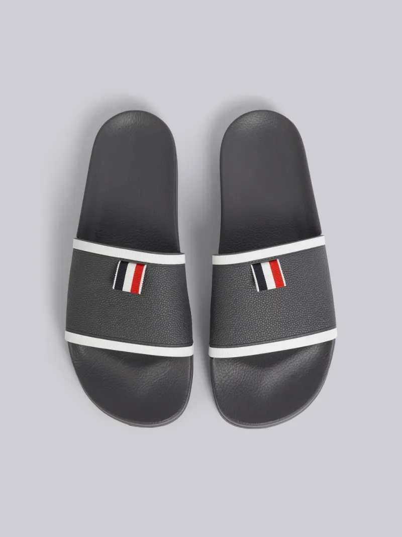 ダークグレー ラバー ストライプ プールサンダルグレー | Thom Browne ...