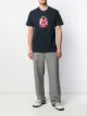 الصورة 2 من Supreme تيشيرت بطبعة