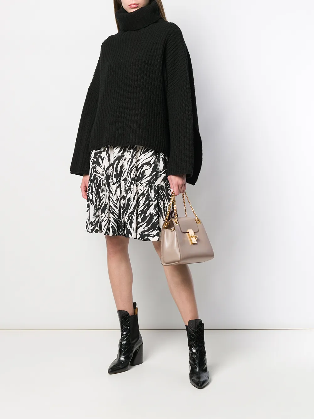 chloe mini annie