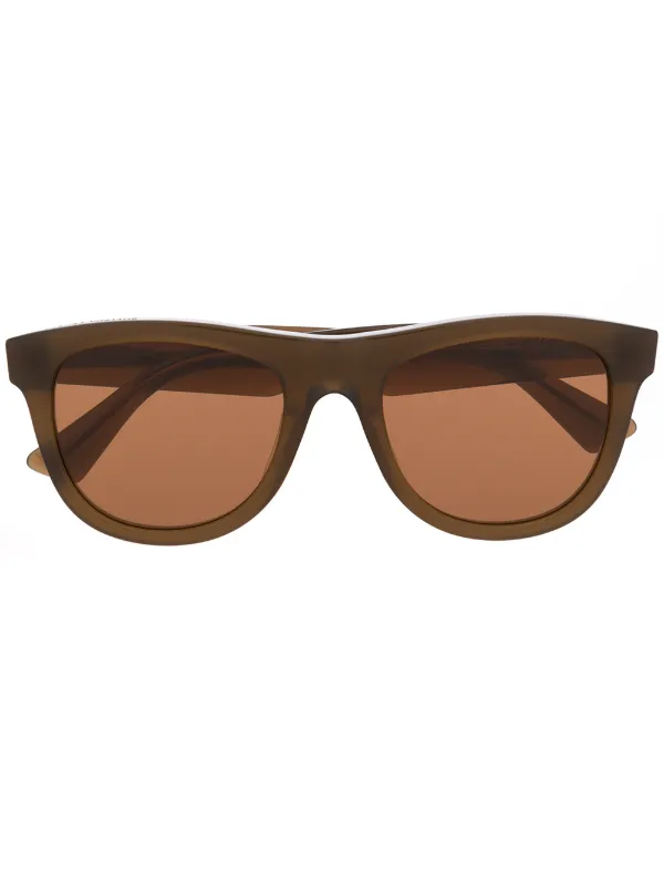 oversized rectangular sunglasses