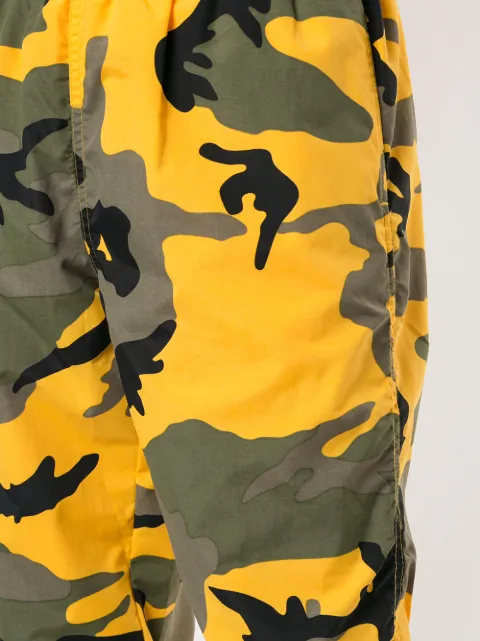 supreme warm up pant yellow camo