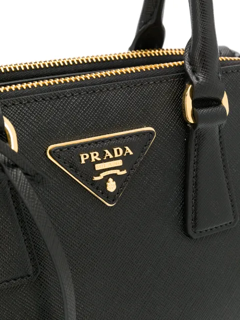 prada tote galleria