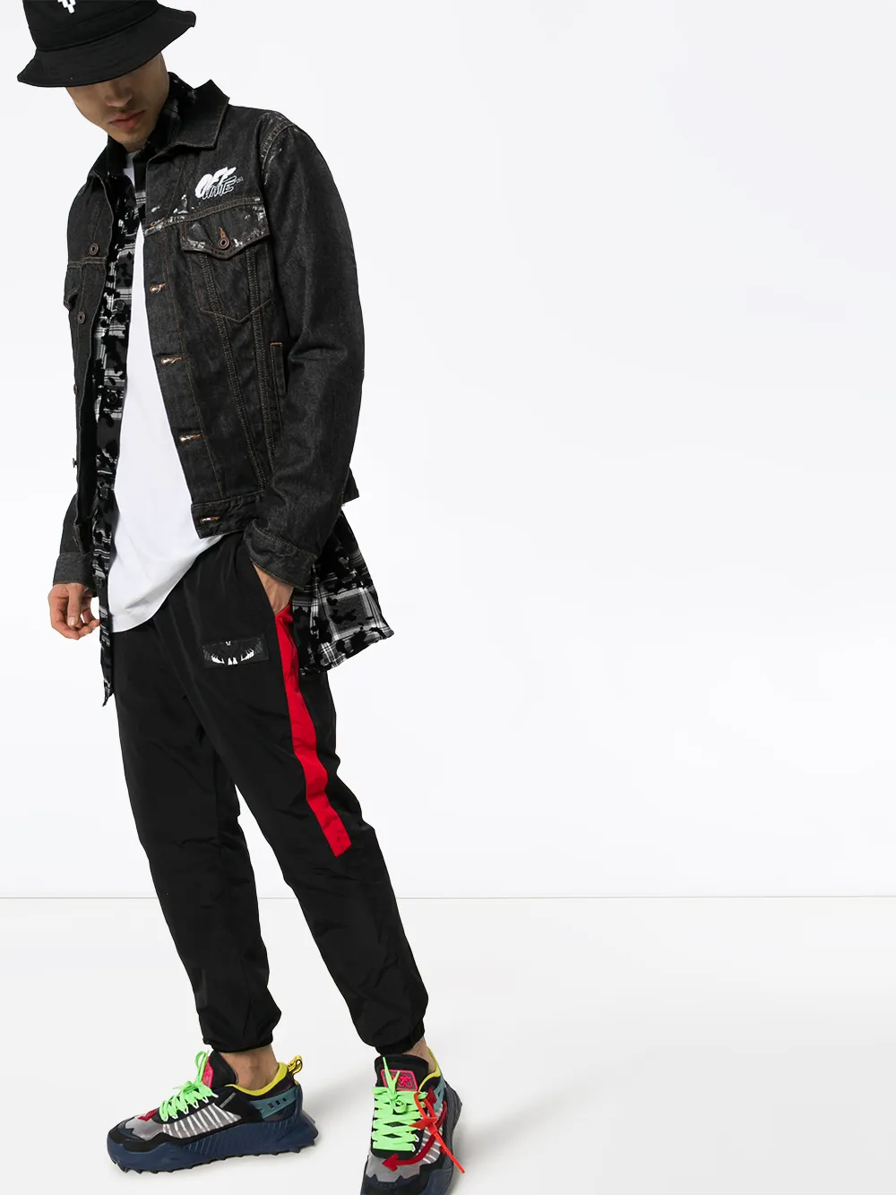 COUNTY OF MILAN Joggingbroek met patch Zwart